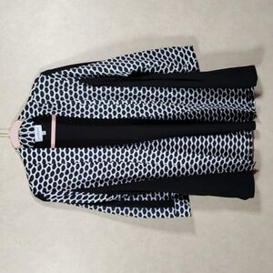 6135 Peck & Peck black and white solid & honeycomb knit jacket L